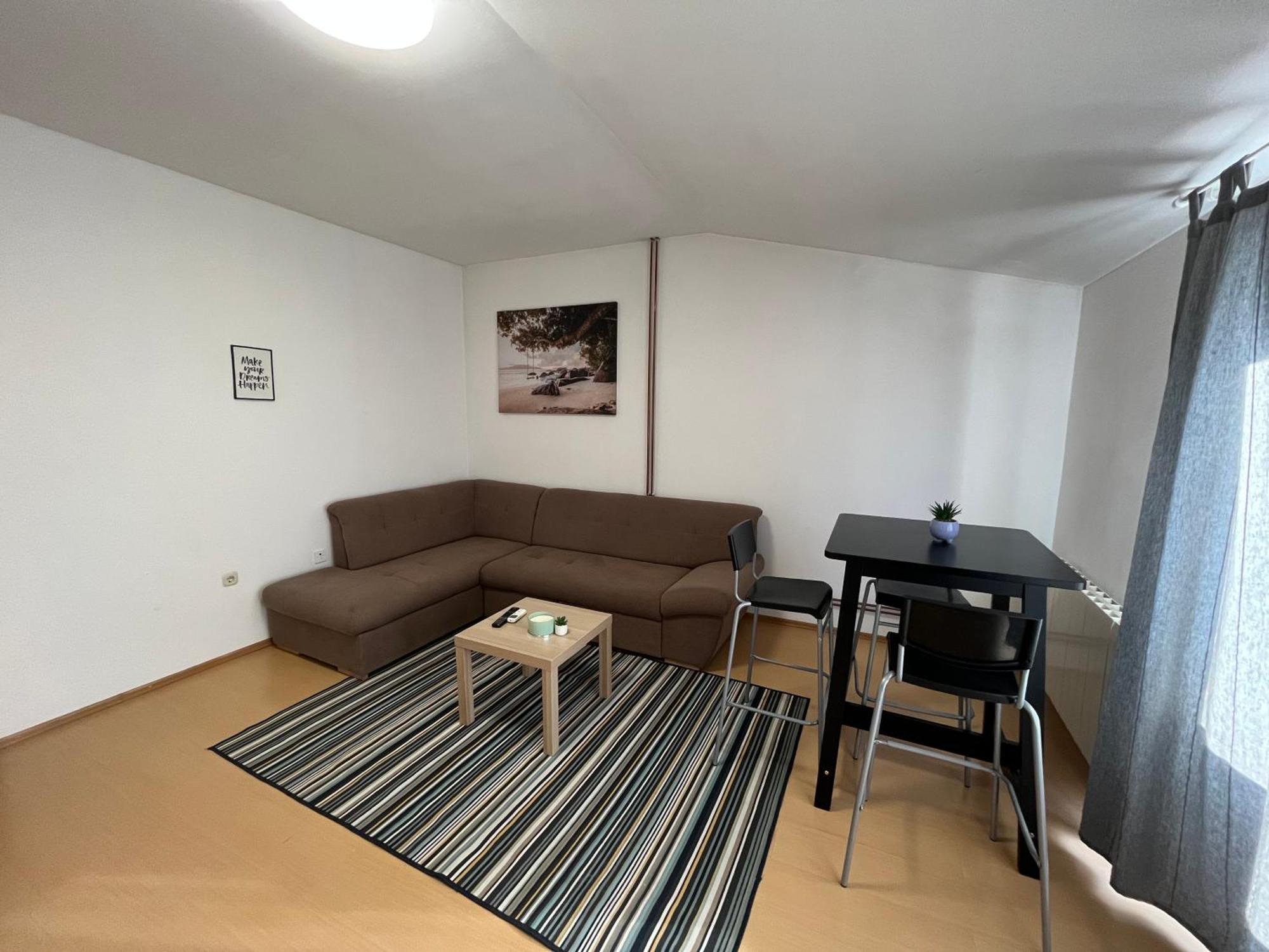 Apartmani Vacanza Zagreb Buitenkant foto