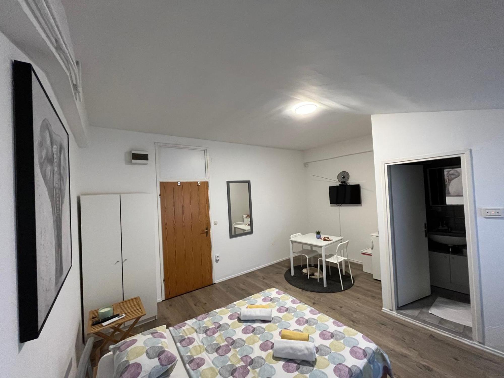 Apartmani Vacanza Zagreb Buitenkant foto