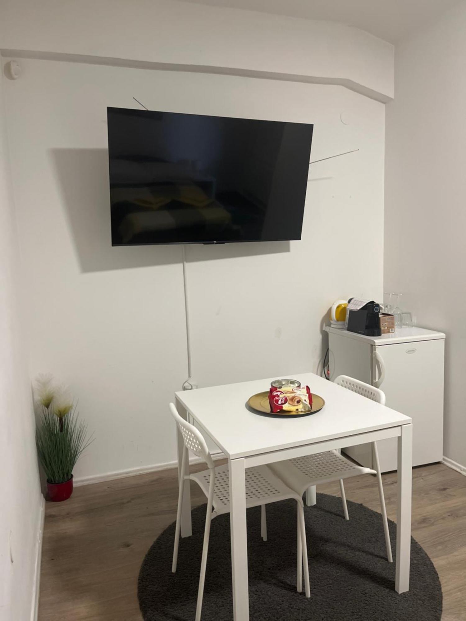 Apartmani Vacanza Zagreb Buitenkant foto
